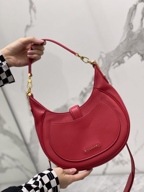 Bulgari Serpenti Ellipse Series Large Crossbody Bag - Red - Image 3